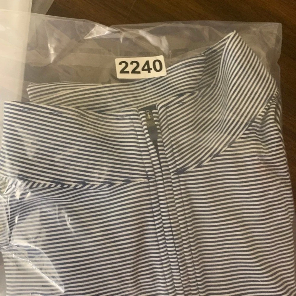 Turtleson Mens Medium 1/4 Zip Pullover Navy White Striped Broadmoor Invitation
